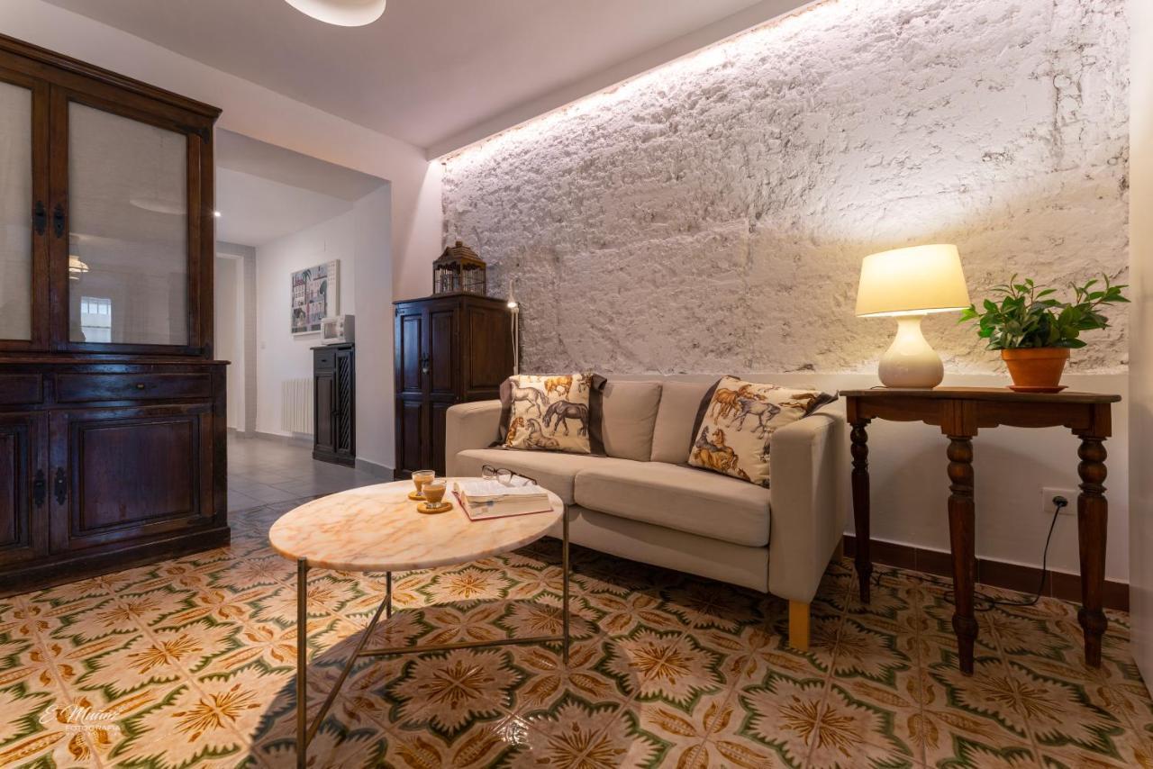 Apartamentos Tibula Museo 梅里达 外观 照片